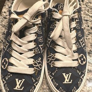 Louis Vuitton Monogram Sneakers - Blue